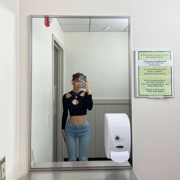 Urban outfittters Cassidy reversible cutout sweater black xs - Picture 2 of 4